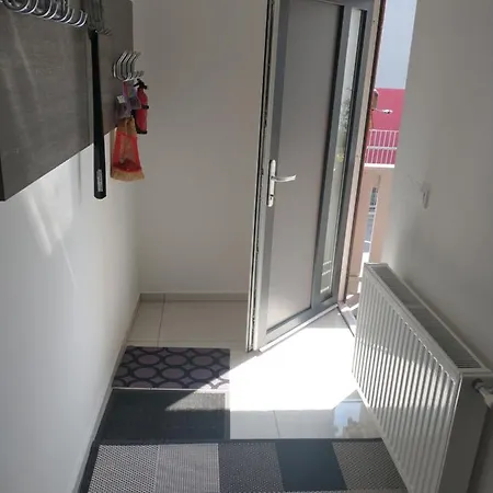 Drevi Apartment *